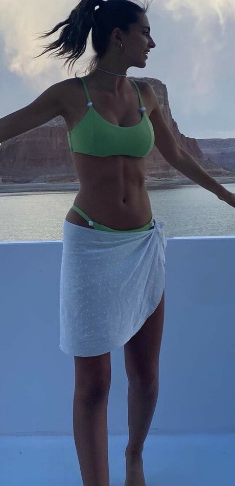 Renee Maudlena Noe onlyfans naked