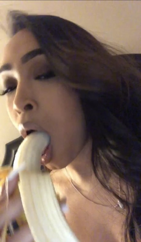 Robyn Banks onlyfans pics