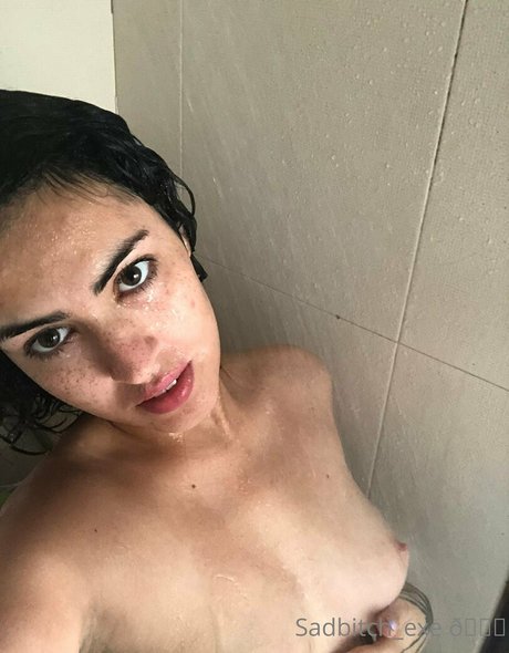 sadbitch exe nude only fans