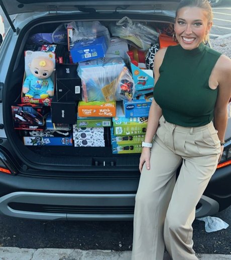 Taylor Mathis onlyfans porn