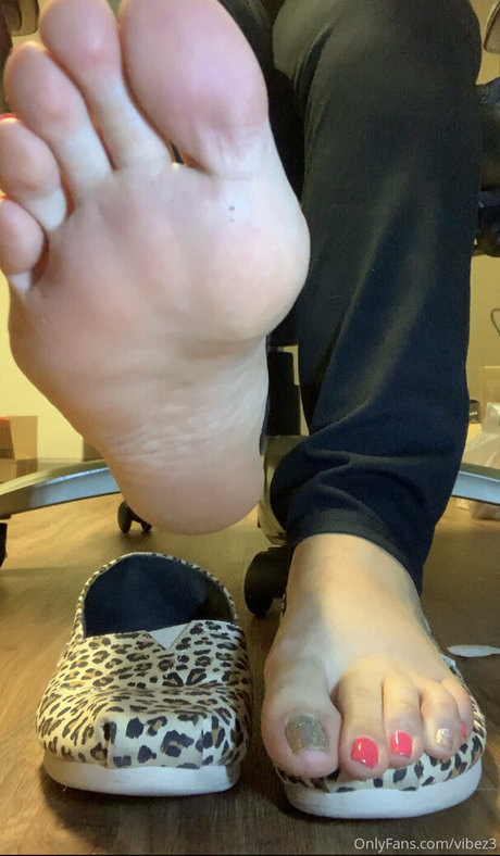 vibez3 leaked onlyfans sextape