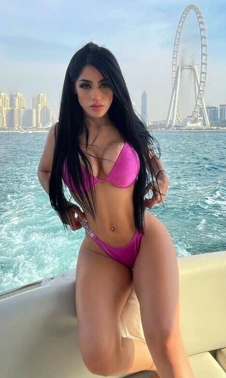 Chris Medina onlyfans nude photos