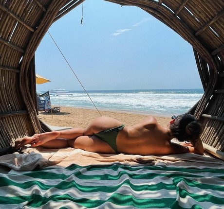 Giovanna Grigio onlyfans sex leak