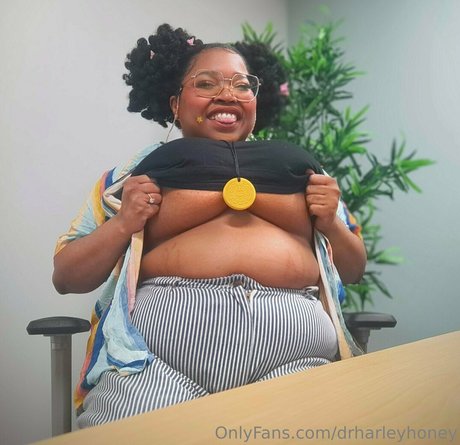 drharleyhoney onlyfans nude pictures