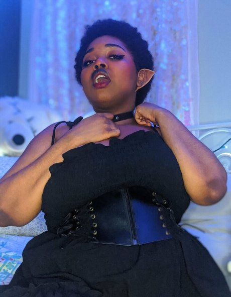 drharleyhoney onlyfans leaks.