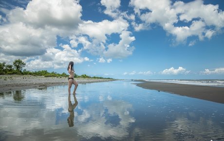 Lale Sezer onlyfans desnuda