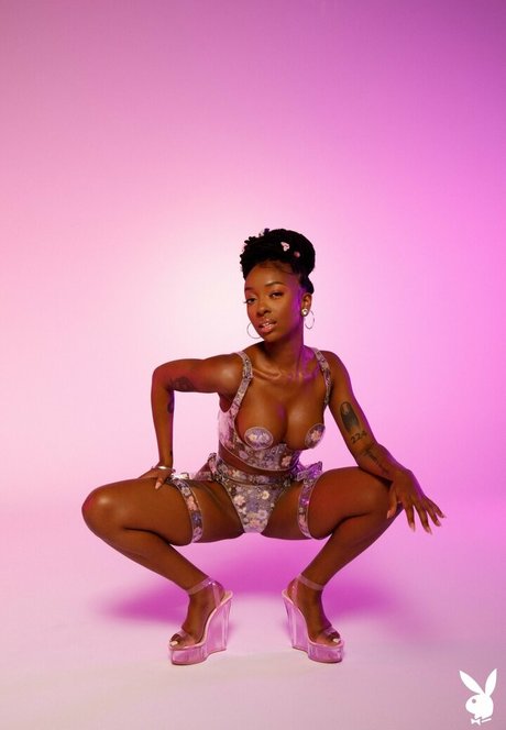 teen nude onlyfans nude still