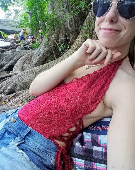 thoughtypraxis onlyfans porn free