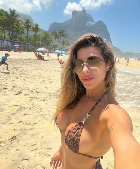 Ana Paula Minerato onlyfans leak free