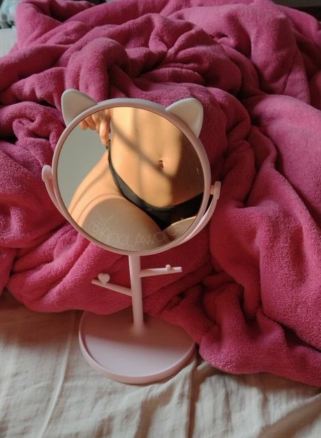 Ana Awards nude on onlyfans