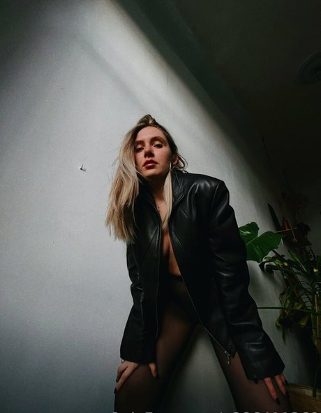 marry strawberry onlyfans leak