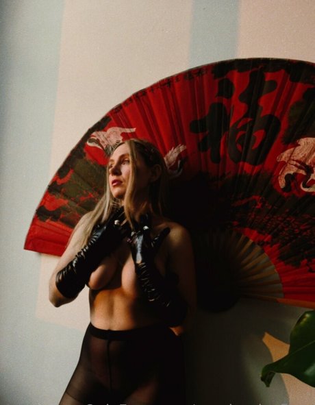 marry strawberry Profile pic