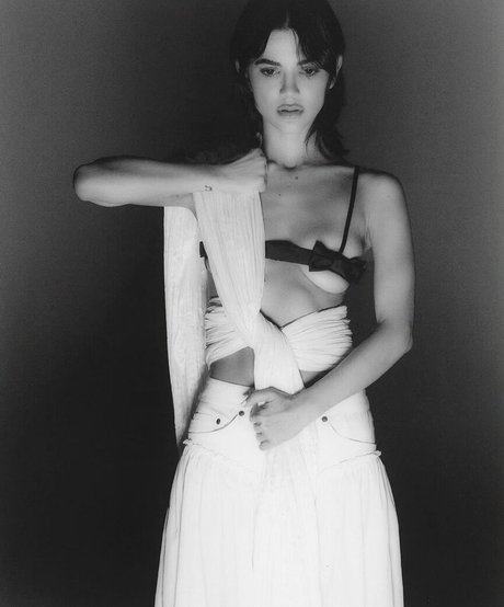 Manu Gavassi only fans leaks porn