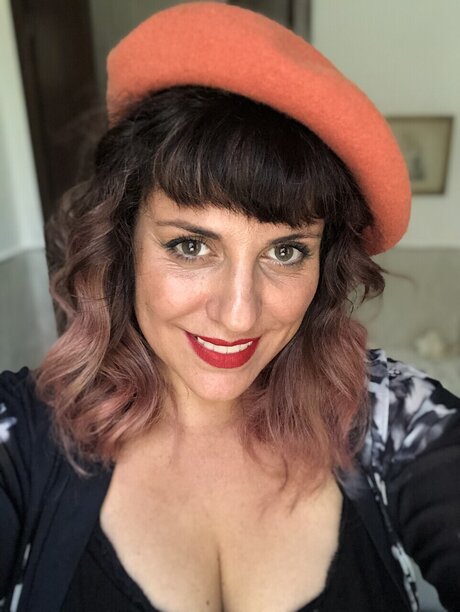 Einat Dan onlyfans leaked pics