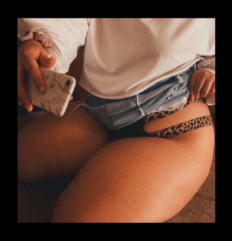 _Elishia LaShea onlyfans naked pics