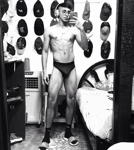 Anthony Marf Alava onlyfans pictures