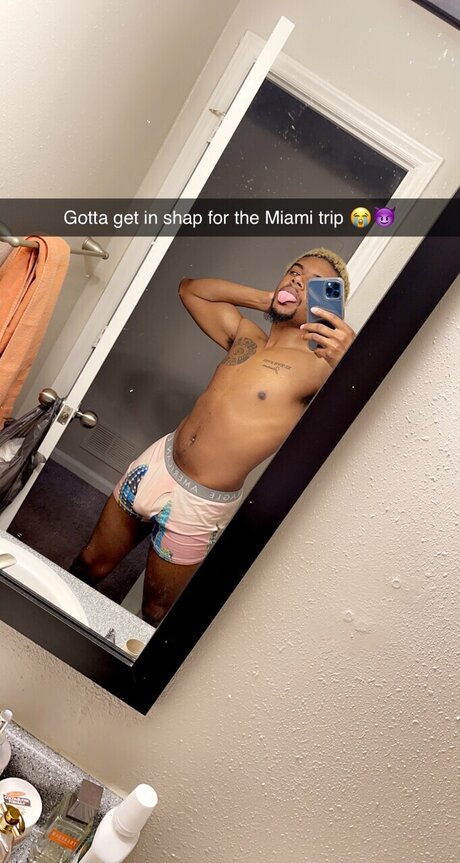 Makinmoney95 onlyfans nudes leak