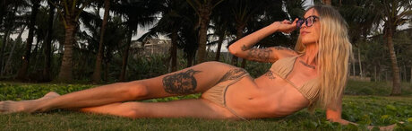 Alice Queen_ onlyfans archives