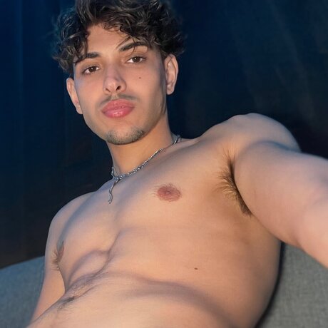 Aaron Cash on onlyfans