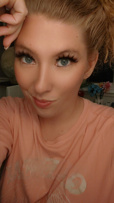 Blondehoney90 onlyfans leaks