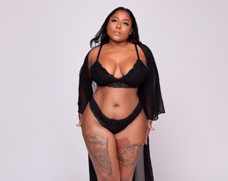 Brown Sugar Isa onlyfans creator