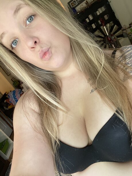 Nikki bby leak onlyfans