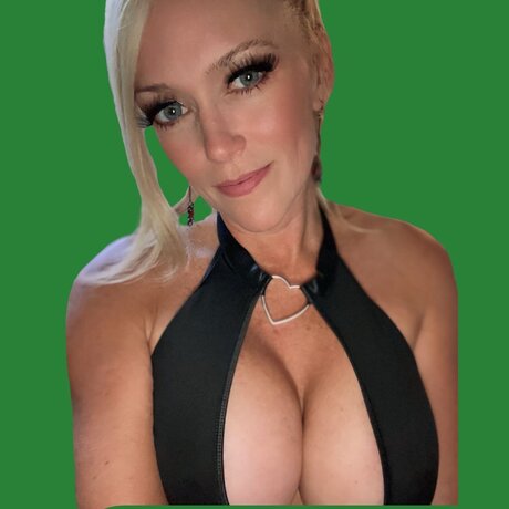 Happy Endings Playbook onlyfans naked