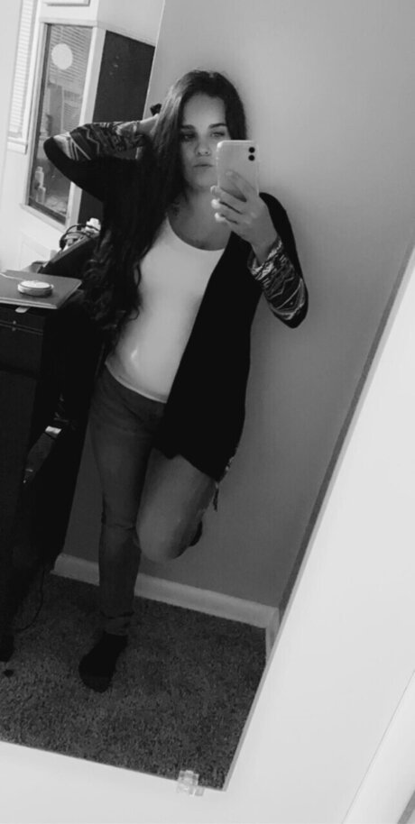 Alicia Anderson onlyfans pictures