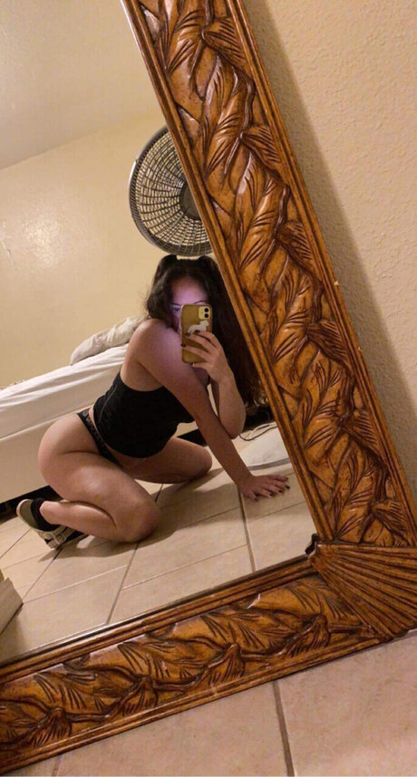 Misfit Barbiie onlyfans nude leaked