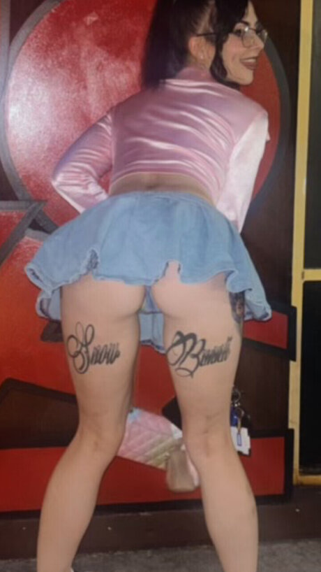 Lusciously Wet_ onlyfans ass