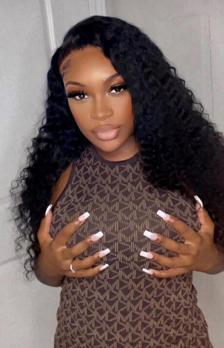 Chocolate Ting onlyfans leaj