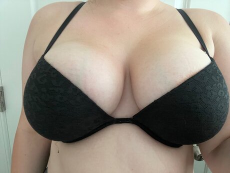 krissy onlyfans naked