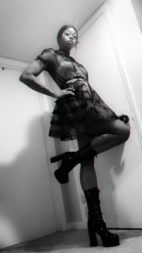 LadyRen10 naked leaked onlyfans