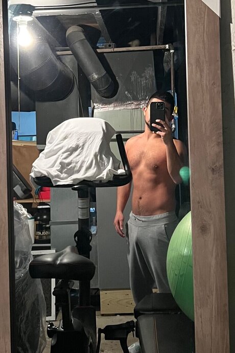 DonCarlos40 onlyfans nude pics