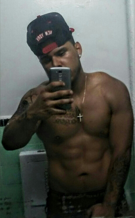 ImThatBoyStill nude porn onlyfans