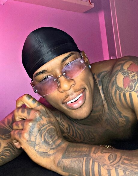 Parzze pics onlyfans