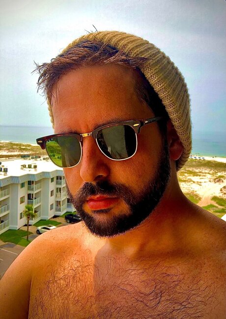 Oliver Dumont onlyfans nude