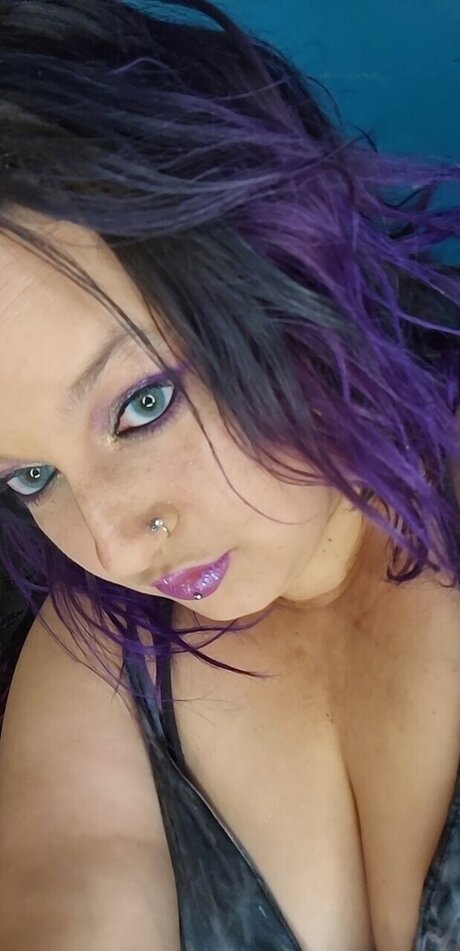 VodkaLuxBabe free onlyfans