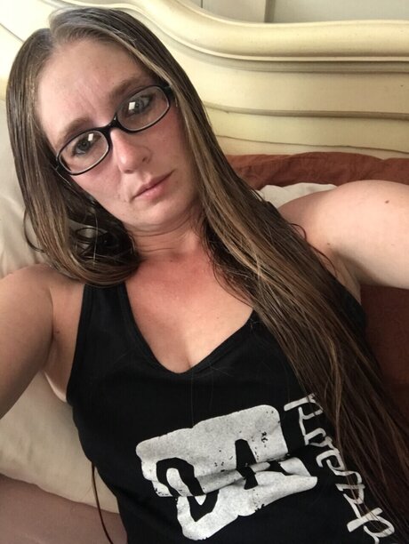 EMILY HONRINE onlyfans leaked free