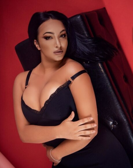 Bella Vita onlyfans public photos