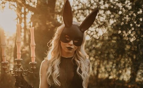 HarleyTheAnimal onlyfans model