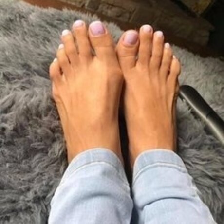 Borboleta onlyfans topless