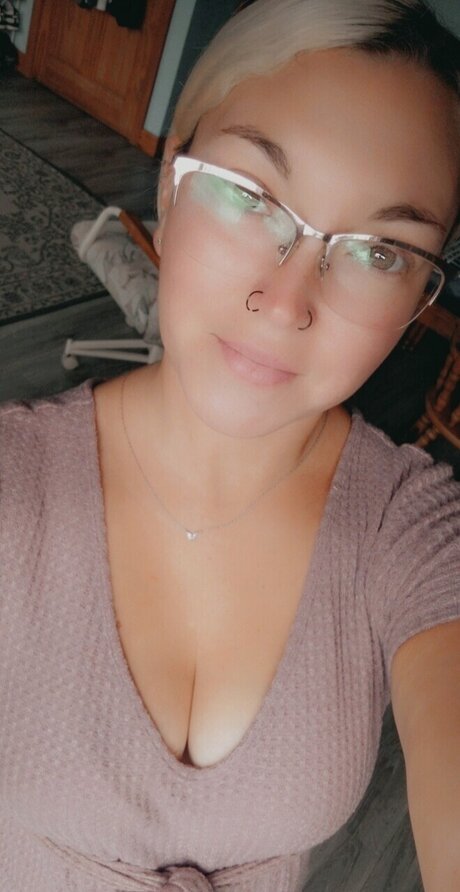 Sara Barrows onlyfans leaked