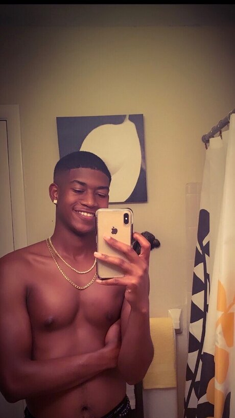 u10093312 onlyfans naked leaks