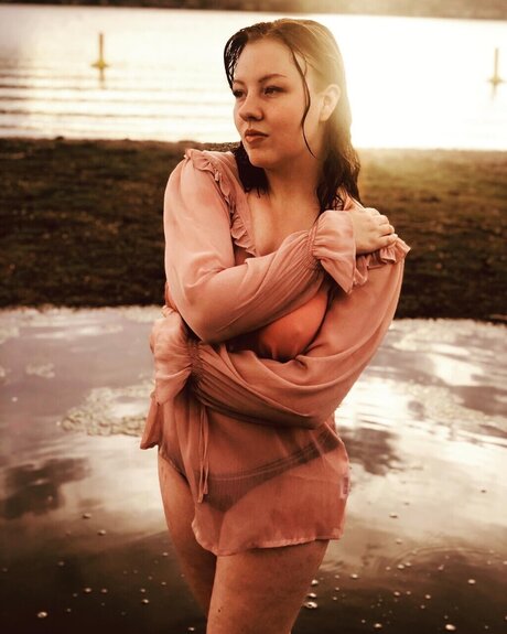 KateEag onlyfans pics