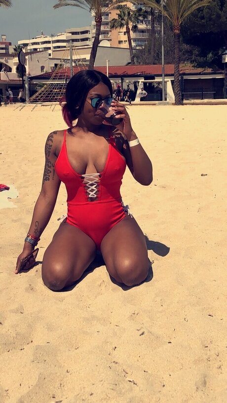 Jessica Alby onlyfans leak fuck