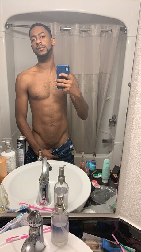 u15679421 onlyfans nudes leaks