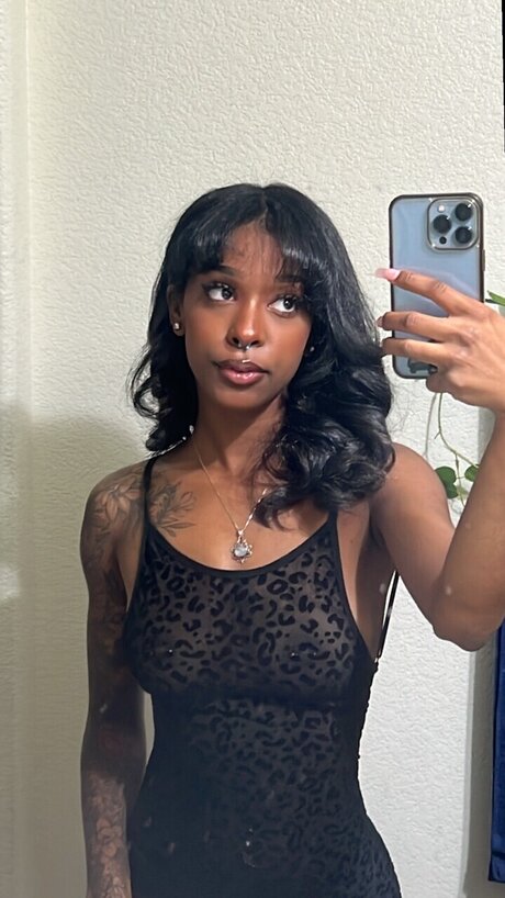 Sharee zia_ onlyfans nudes