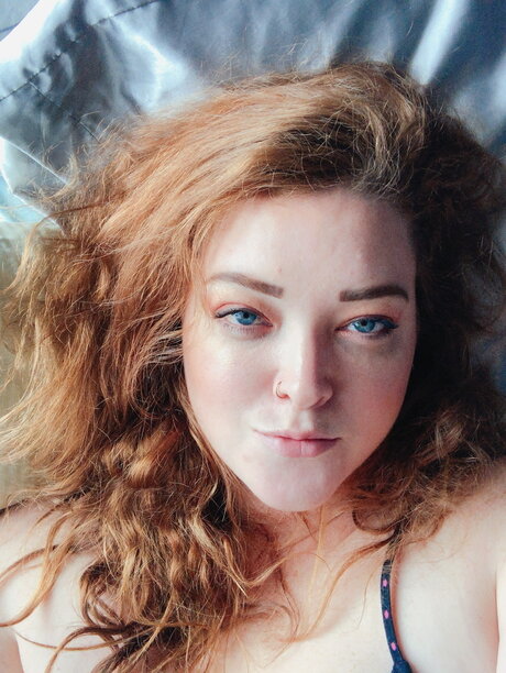 Liza Ross nude onlyfans leaked