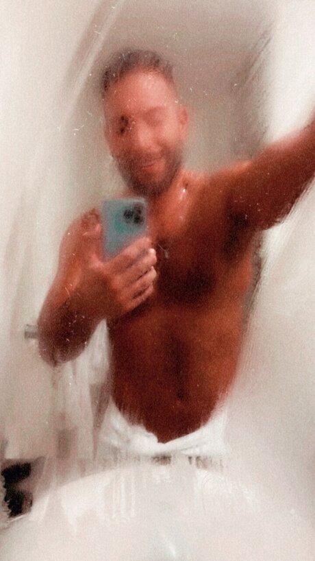 u33450039 onlyfans x